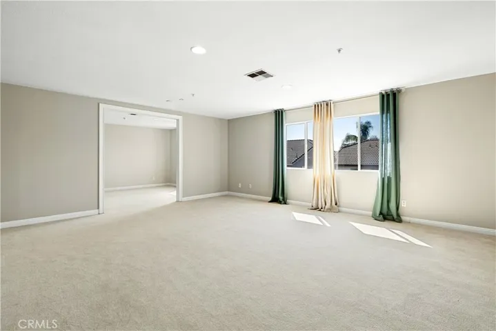 13539 Whipple Street, Fontana, California 92336