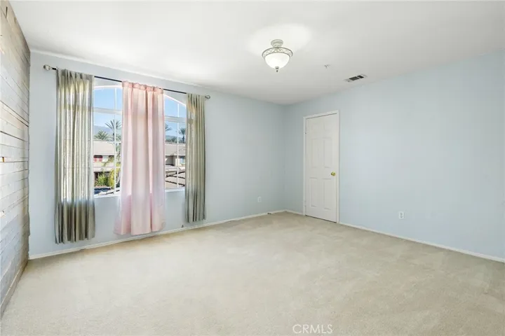 13539 Whipple Street, Fontana, California 92336