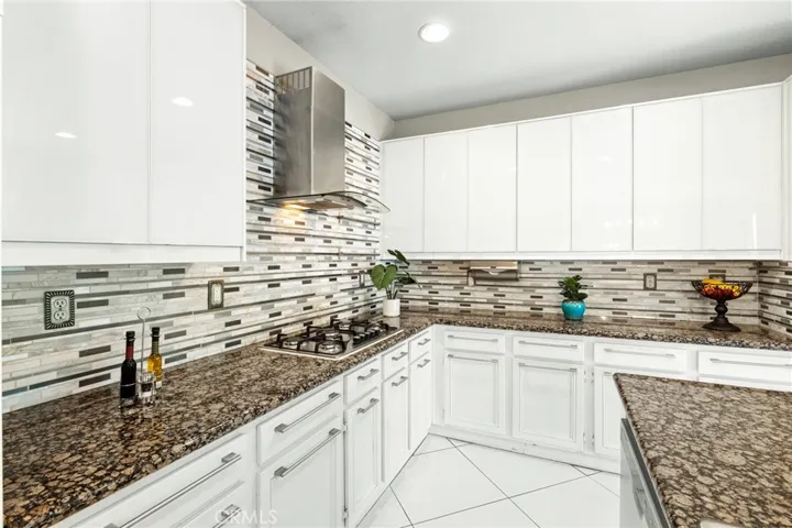 13539 Whipple Street, Fontana, California 92336
