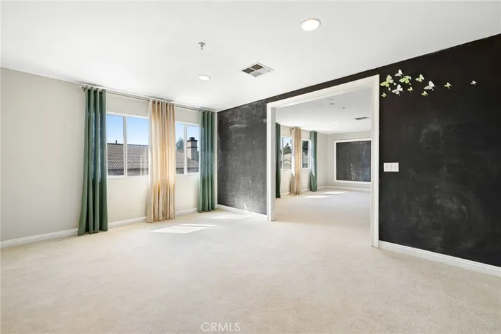 13539 Whipple Street, Fontana, California 92336