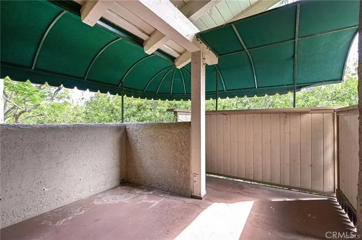 Primary Balcony-Green awnings have been REMOVED