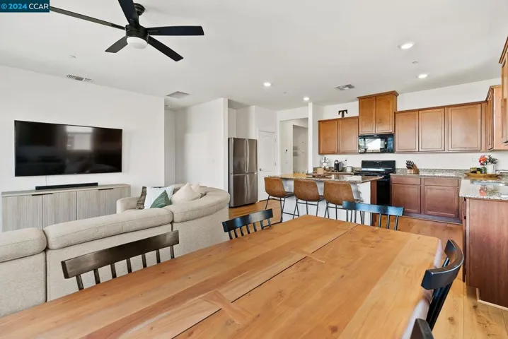 4378 Broadway Chase, Rio Vista, California 94571