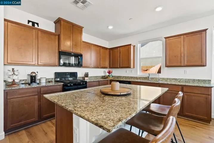 4378 Broadway Chase, Rio Vista, California 94571