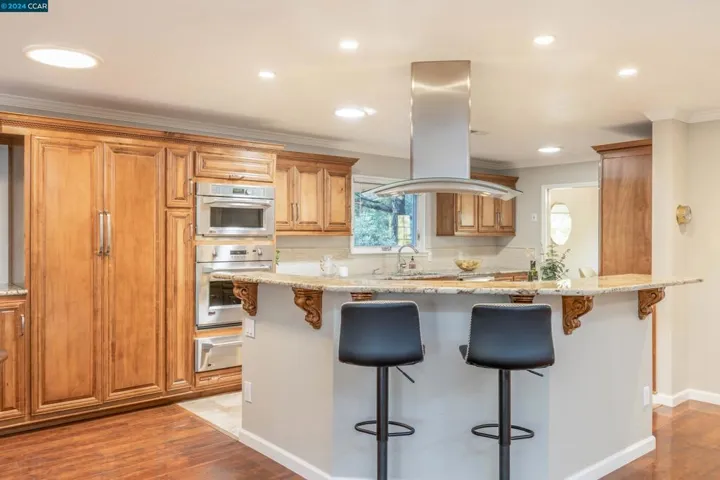 9 Oak Ln, Fairfield, California 94534