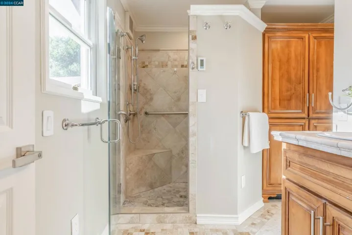 9 Oak Ln, Fairfield, California 94534