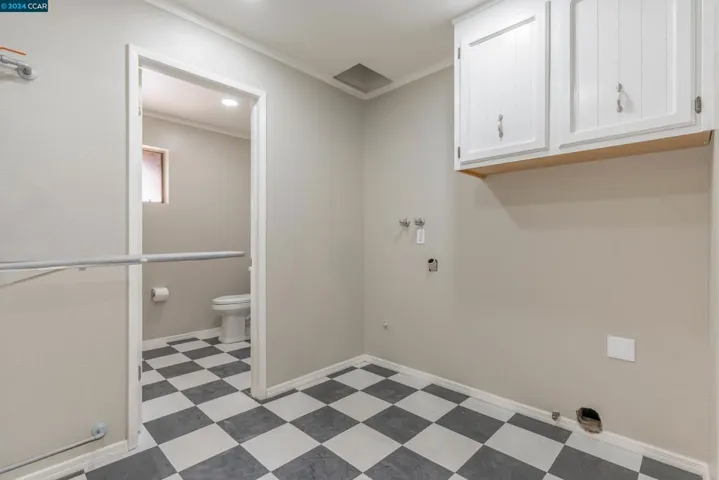 9 Oak Ln, Fairfield, California 94534