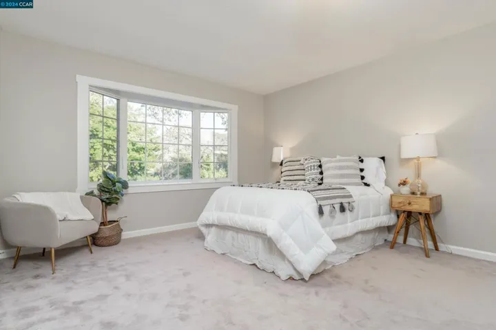 9 Oak Ln, Fairfield, California 94534