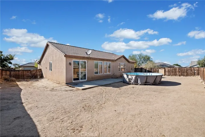 15645 Red Oak, Victorville, California 92394