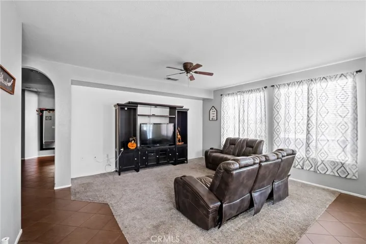 15645 Red Oak, Victorville, California 92394