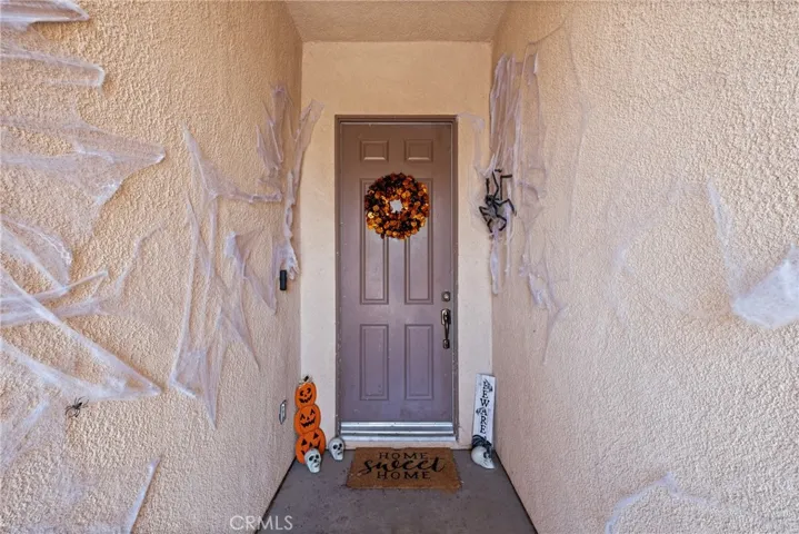 15645 Red Oak, Victorville, California 92394