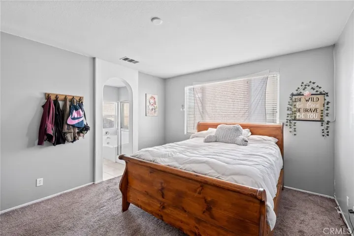 15645 Red Oak, Victorville, California 92394