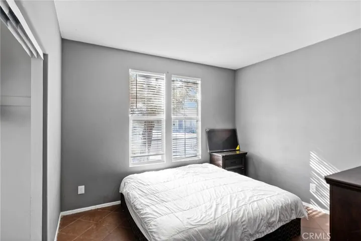 15645 Red Oak, Victorville, California 92394