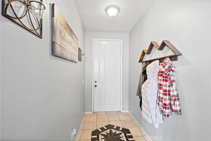 15645 Red Oak, Victorville, California 92394