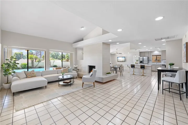 76597 California Drive, Palm Desert, California 92211