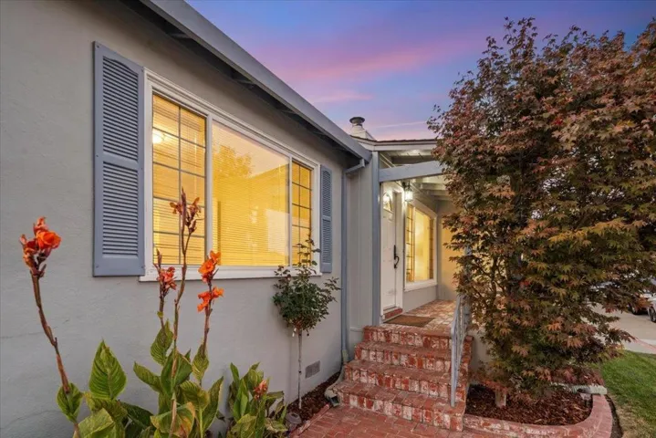 77 Antioch Drive, San Mateo, California 94403
