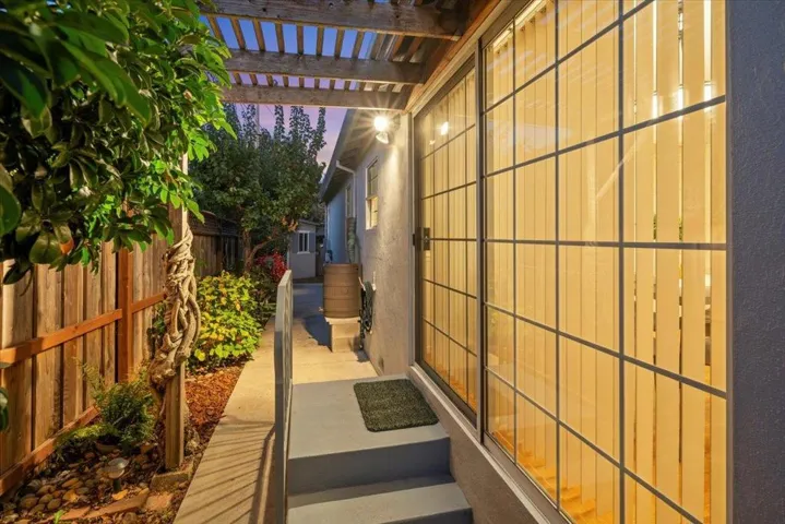77 Antioch Drive, San Mateo, California 94403