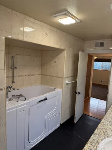 3332 Cherokee Avenue, Merced, California 95340
