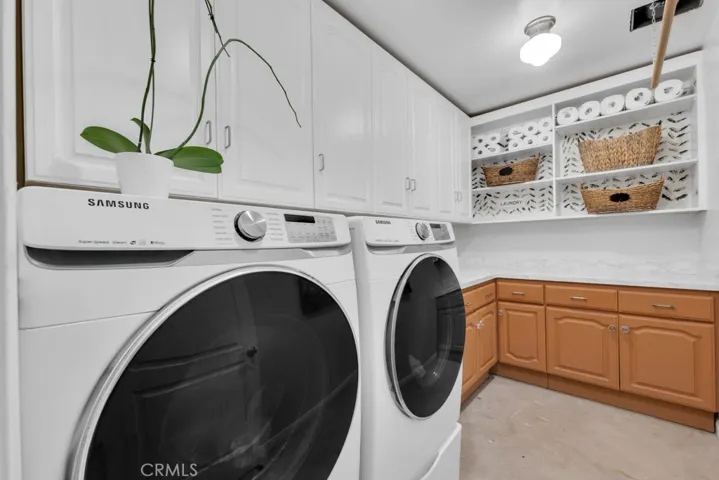 9620 Crebs Avenue, Northridge, California 91324