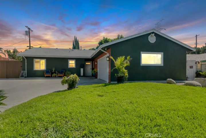 9620 Crebs Avenue, Northridge, California 91324
