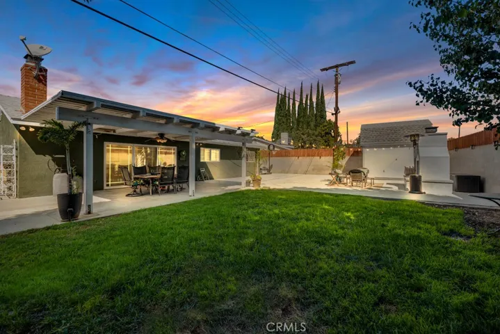 9620 Crebs Avenue, Northridge, California 91324