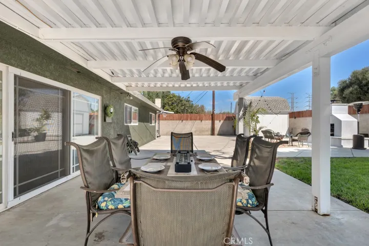 9620 Crebs Avenue, Northridge, California 91324
