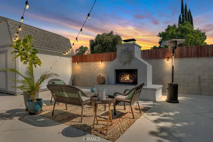 9620 Crebs Avenue, Northridge, California 91324