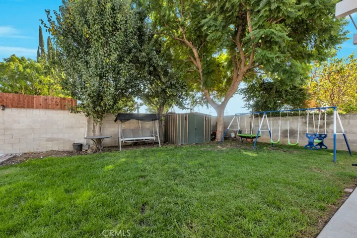 9620 Crebs Avenue, Northridge, California 91324