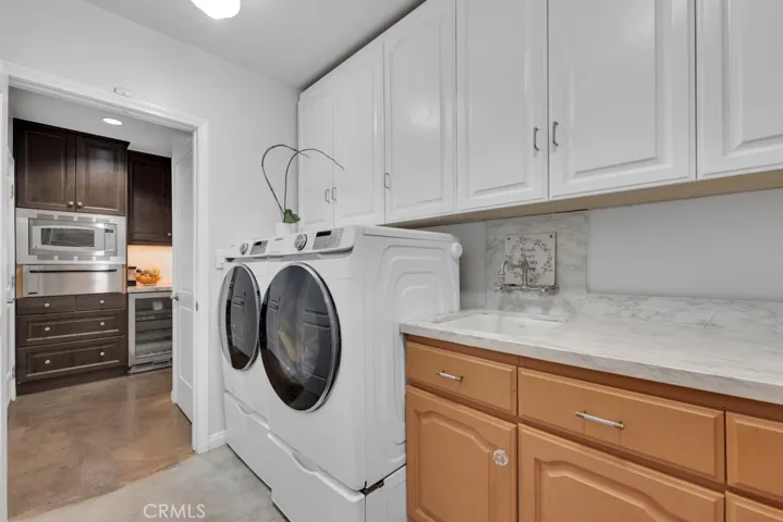 9620 Crebs Avenue, Northridge, California 91324
