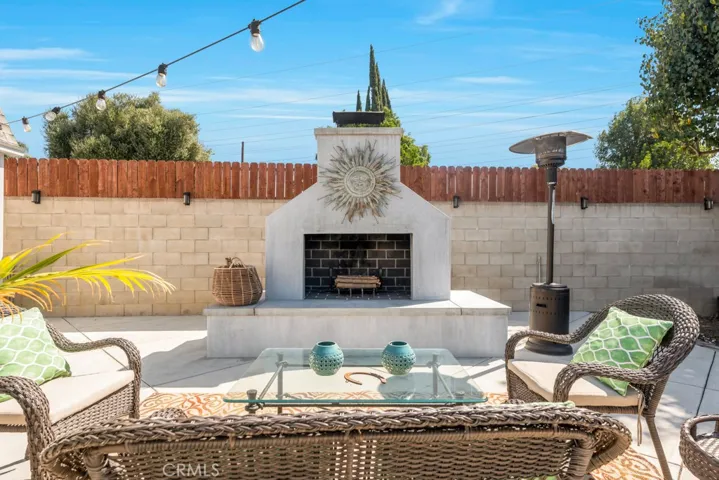 9620 Crebs Avenue, Northridge, California 91324