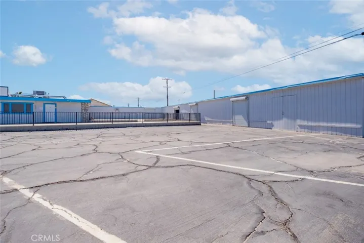 42347 Sierra Highway, Lancaster, California 93535