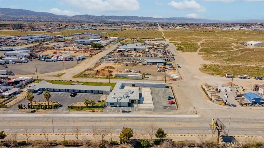 42347 Sierra Highway, Lancaster, California 93535