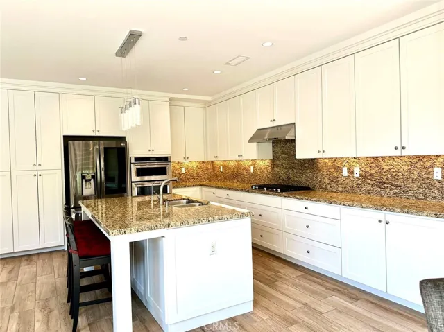 104 Della, Irvine, California 92602
