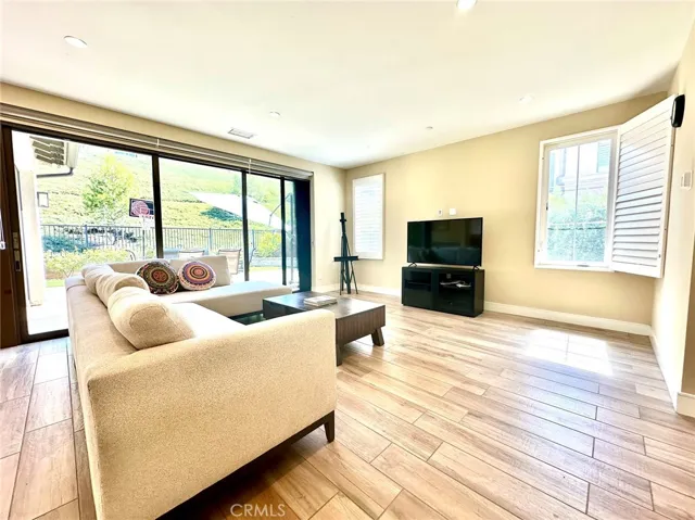 104 Della, Irvine, California 92602
