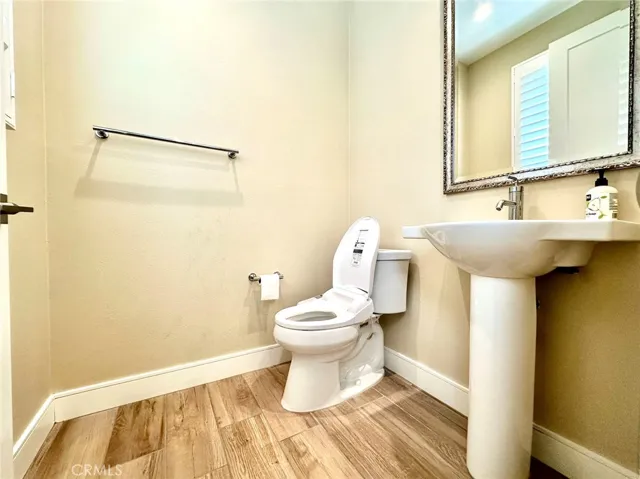 104 Della, Irvine, California 92602