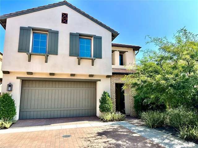 104 Della, Irvine, California 92602