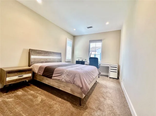 104 Della, Irvine, California 92602