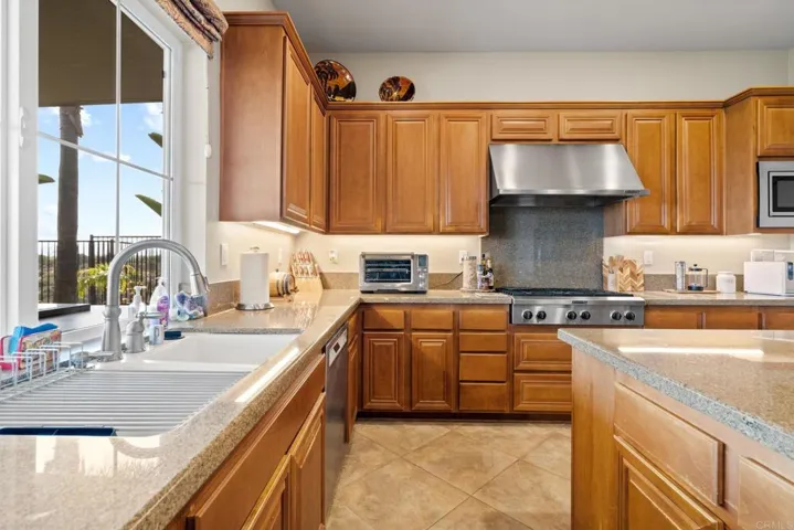1632 Maritime Drive, Carlsbad, California 92011