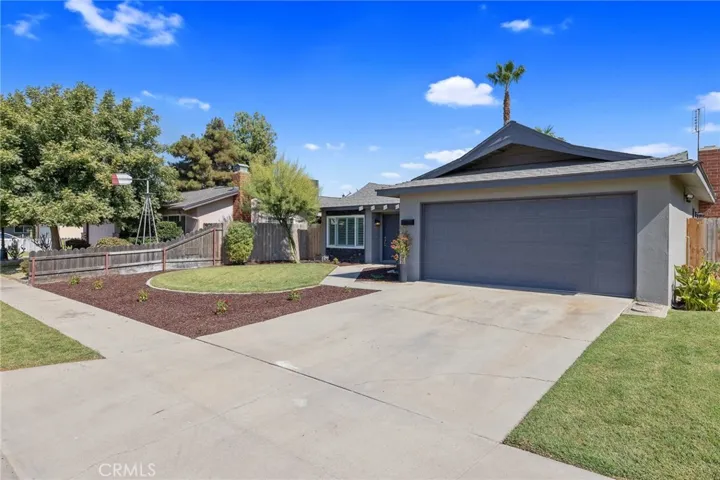 1401 Elaine Drive, Hanford, California 93230