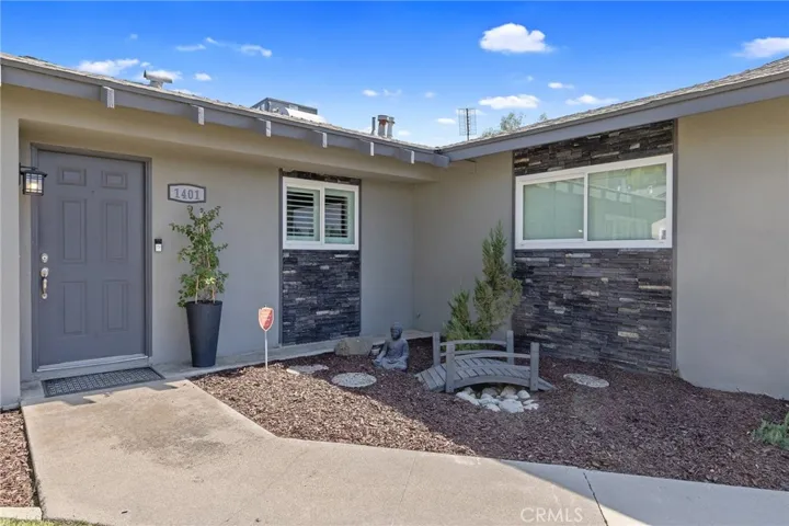 1401 Elaine Drive, Hanford, California 93230