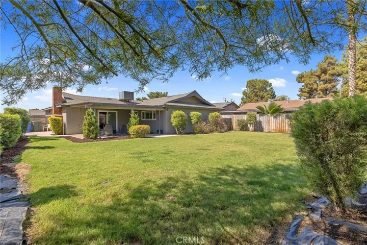 1401 Elaine Drive, Hanford, California 93230