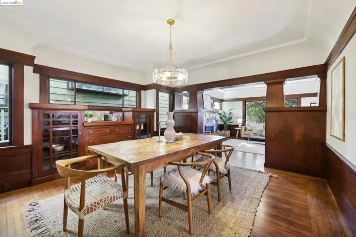 4160 Emerald St, Oakland, California 94609