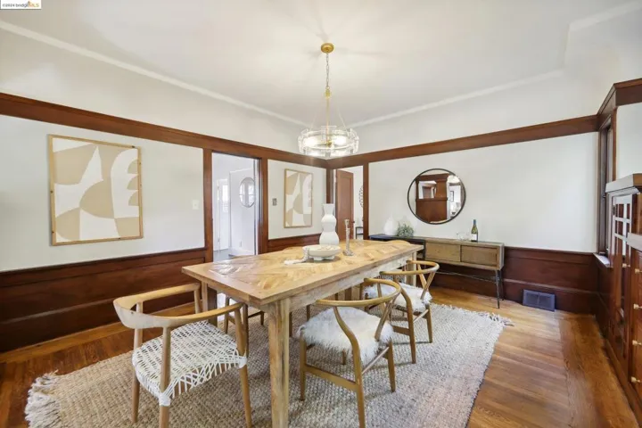 4160 Emerald St, Oakland, California 94609
