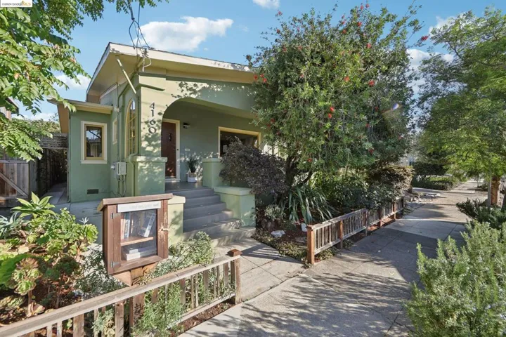 4160 Emerald St, Oakland, California 94609