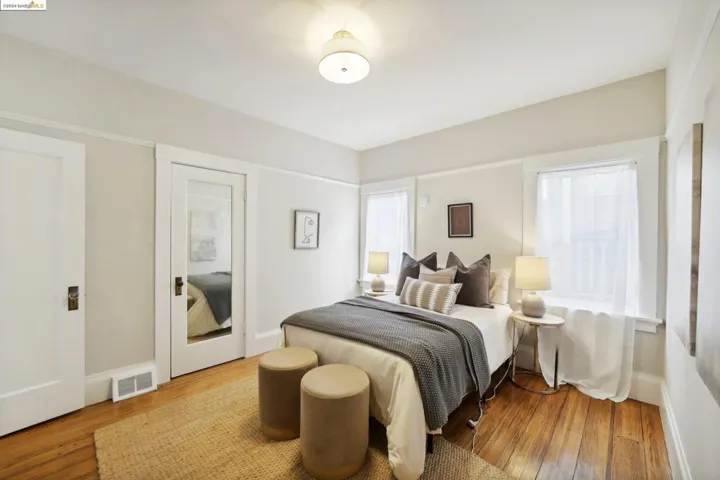4160 Emerald St, Oakland, California 94609