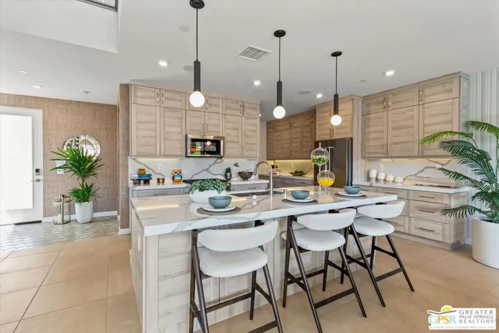 912 Galaxy Drive, Palm Springs, California 92264