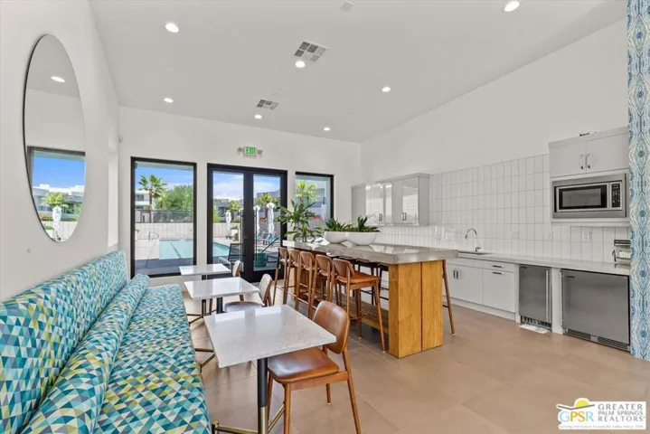 912 Galaxy Drive, Palm Springs, California 92264