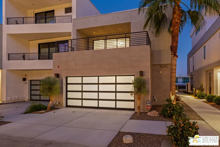 912 Galaxy Drive, Palm Springs, California 92264