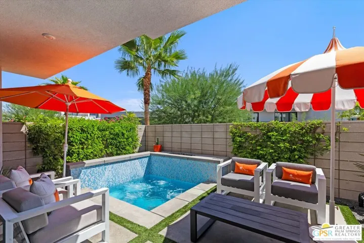 912 Galaxy Drive, Palm Springs, California 92264