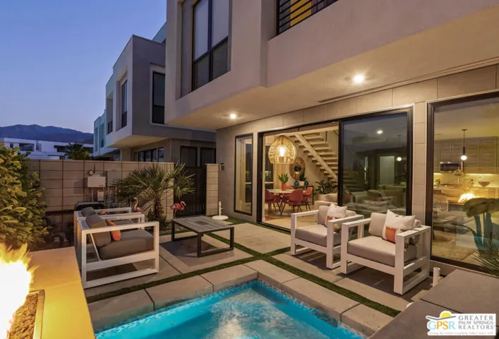 912 Galaxy Drive, Palm Springs, California 92264