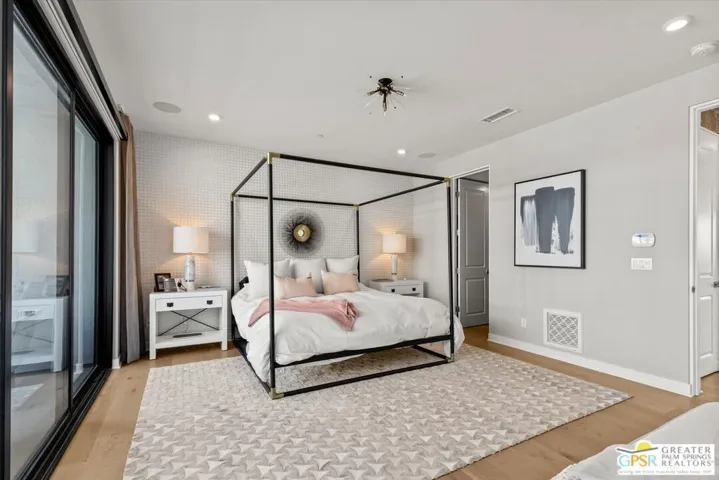 912 Galaxy Drive, Palm Springs, California 92264